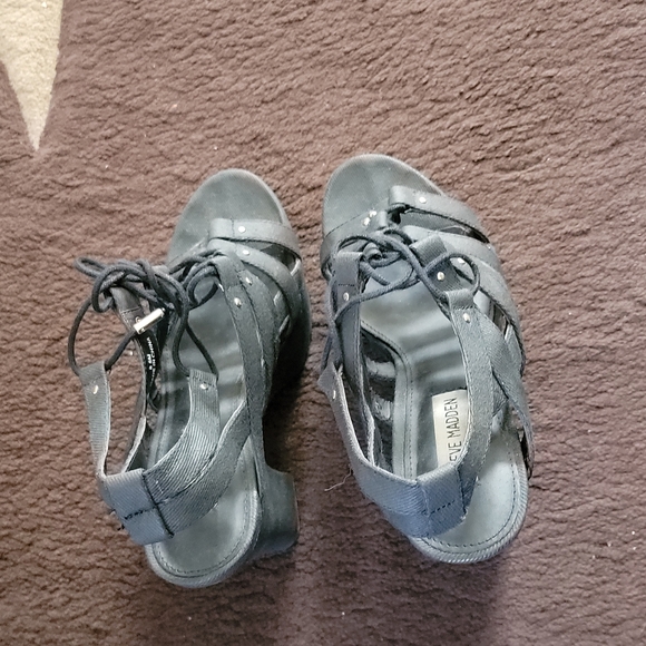 Steve Madden platforms heels - Picture 4 of 4